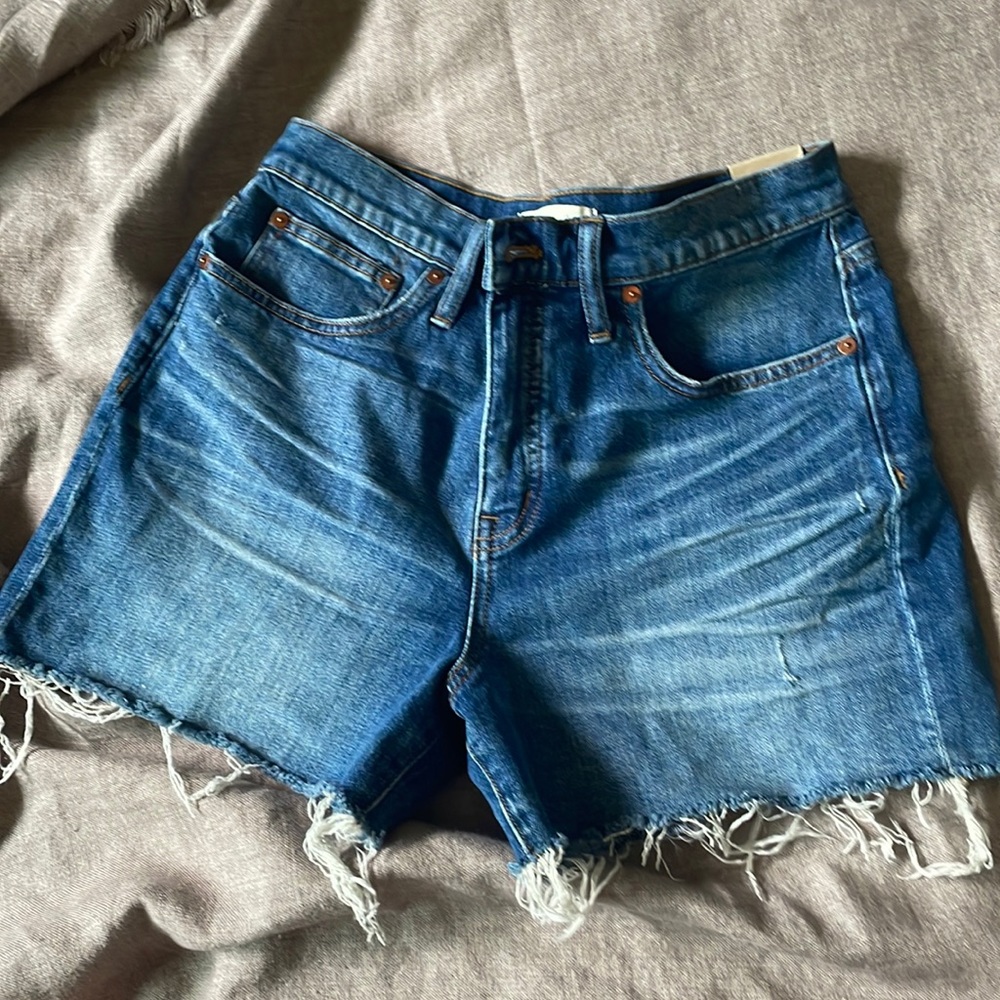 Madewell size 28 High Rise Denim Shorts